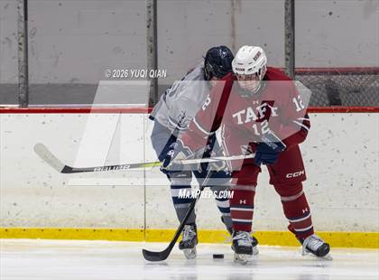 Thumbnail 1 in JV: Kent @ Taft photogallery.