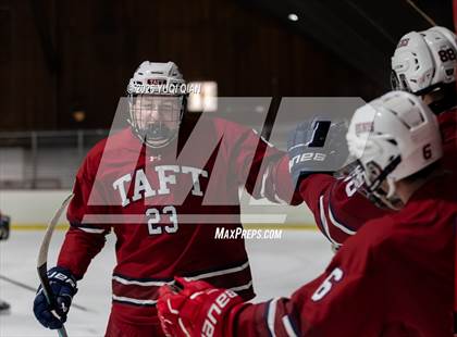 Thumbnail 1 in JV: Kent @ Taft photogallery.