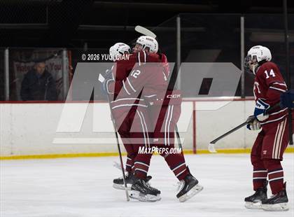 Thumbnail 1 in JV: Kent @ Taft photogallery.
