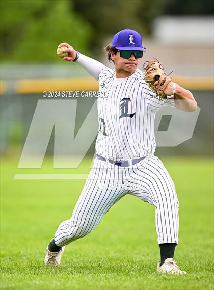Thumbnail 3 in Lassen vs Arcata photogallery.