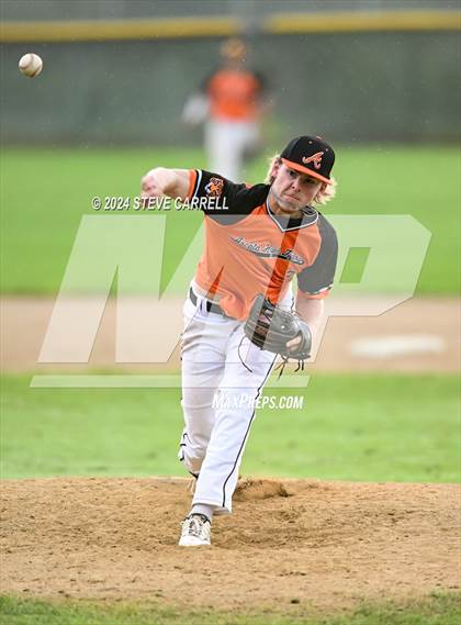 Thumbnail 3 in Lassen vs Arcata photogallery.