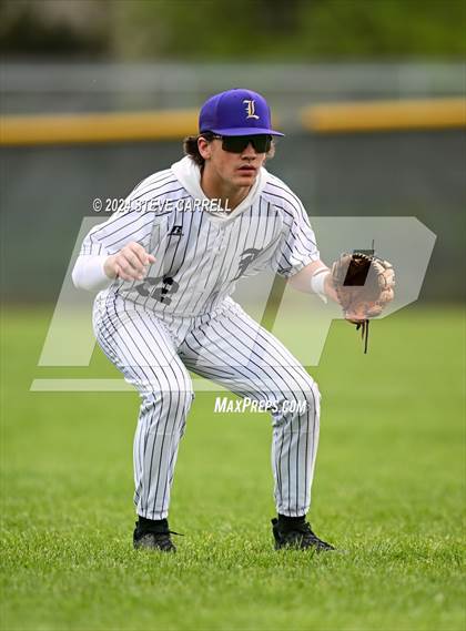 Thumbnail 3 in Lassen vs Arcata photogallery.