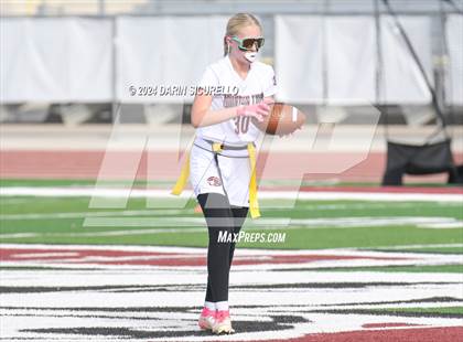 Thumbnail 2 in Mountain Ridge vs Hamilton (AIA 6A Division Quarterfinal)  photogallery.