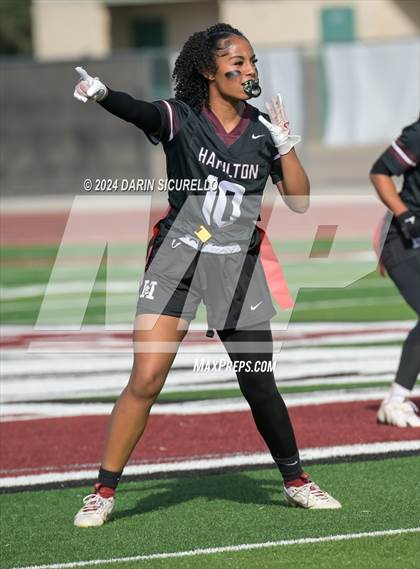 Thumbnail 3 in Mountain Ridge vs Hamilton (AIA 6A Division Quarterfinal)  photogallery.