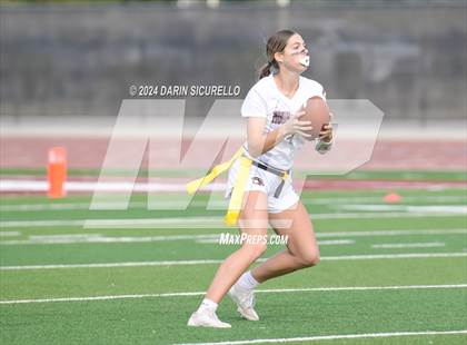 Thumbnail 2 in Mountain Ridge vs Hamilton (AIA 6A Division Quarterfinal)  photogallery.