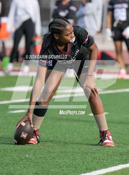 Thumbnail 3 in Mountain Ridge vs Hamilton (AIA 6A Division Quarterfinal)  photogallery.