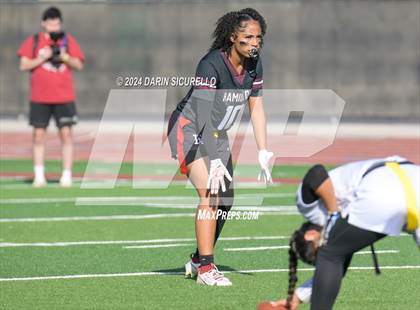 Thumbnail 2 in Mountain Ridge vs Hamilton (AIA 6A Division Quarterfinal)  photogallery.