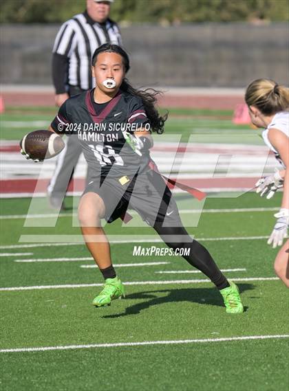 Thumbnail 3 in Mountain Ridge vs Hamilton (AIA 6A Division Quarterfinal)  photogallery.