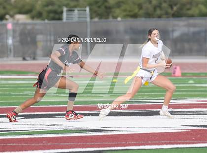 Thumbnail 1 in Mountain Ridge vs Hamilton (AIA 6A Division Quarterfinal)  photogallery.