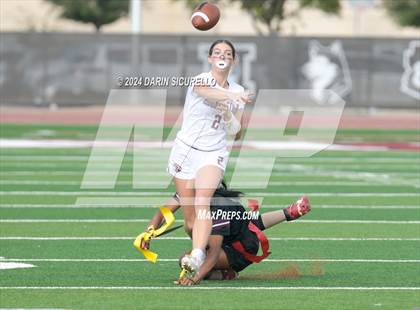 Thumbnail 2 in Mountain Ridge vs Hamilton (AIA 6A Division Quarterfinal)  photogallery.