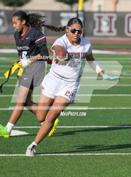 Thumbnail 1 in Mountain Ridge vs Hamilton (AIA 6A Division Quarterfinal)  photogallery.