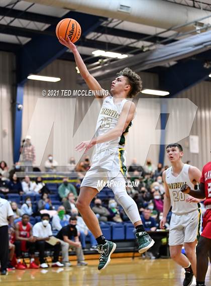 Thumbnail 3 in  Clarendon vs Wonderview (AAA 1A Semi Final Regional) photogallery.