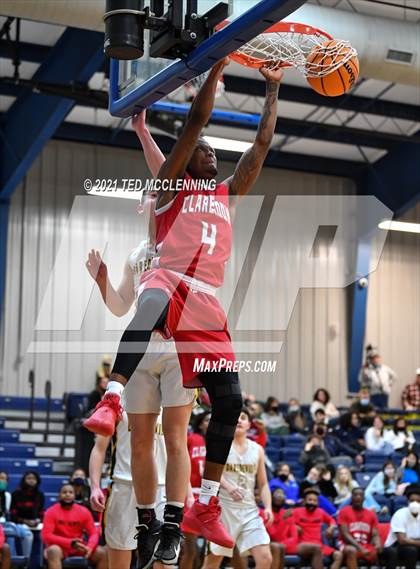 Thumbnail 3 in  Clarendon vs Wonderview (AAA 1A Semi Final Regional) photogallery.