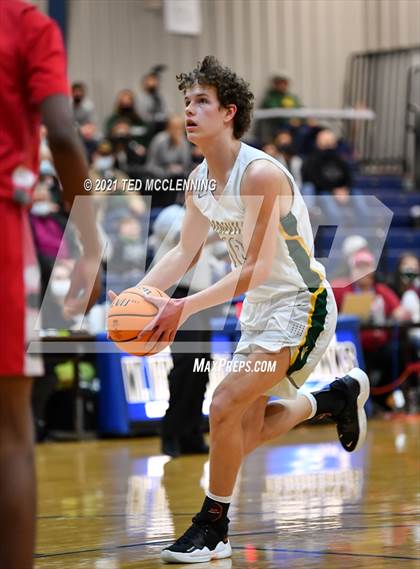 Thumbnail 2 in  Clarendon vs Wonderview (AAA 1A Semi Final Regional) photogallery.