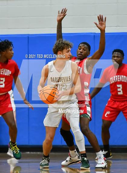 Thumbnail 2 in  Clarendon vs Wonderview (AAA 1A Semi Final Regional) photogallery.