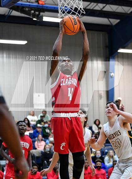 Thumbnail 2 in  Clarendon vs Wonderview (AAA 1A Semi Final Regional) photogallery.