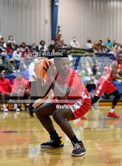 Thumbnail 2 in  Clarendon vs Wonderview (AAA 1A Semi Final Regional) photogallery.