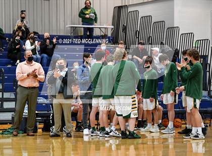 Thumbnail 2 in  Clarendon vs Wonderview (AAA 1A Semi Final Regional) photogallery.