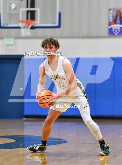 Thumbnail 2 in  Clarendon vs Wonderview (AAA 1A Semi Final Regional) photogallery.