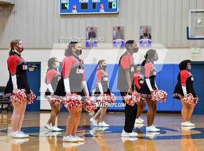 Thumbnail 1 in  Clarendon vs Wonderview (AAA 1A Semi Final Regional) photogallery.