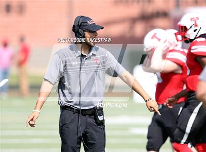 Thumbnail 2 in Corsicana @ Lee photogallery.