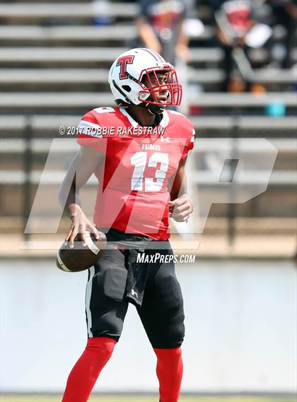 Thumbnail 2 in Corsicana @ Lee photogallery.