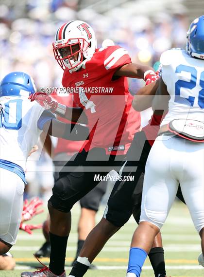 Thumbnail 1 in Corsicana @ Lee photogallery.