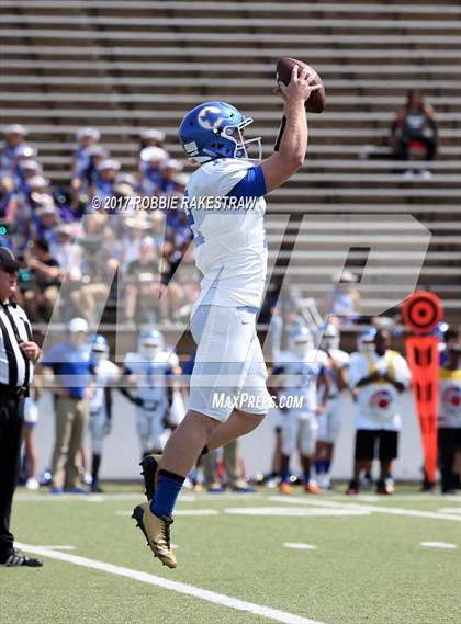 Thumbnail 1 in Corsicana @ Lee photogallery.