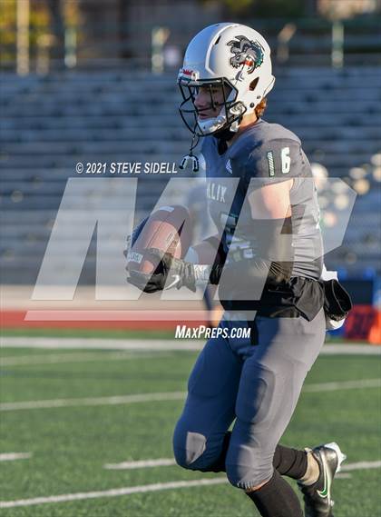 Thumbnail 3 in Mater Dei Catholic @ Helix photogallery.