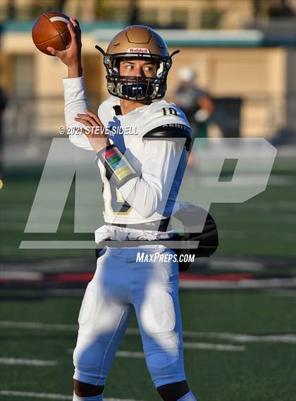 Thumbnail 2 in Mater Dei Catholic @ Helix photogallery.