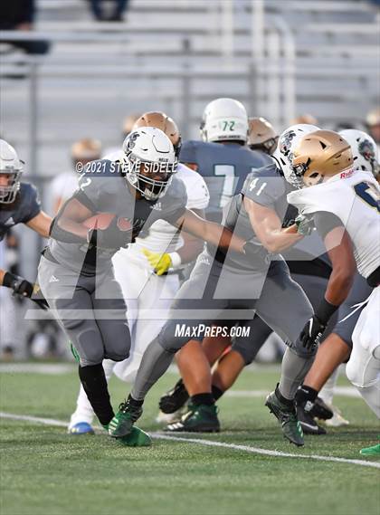 Thumbnail 1 in Mater Dei Catholic @ Helix photogallery.