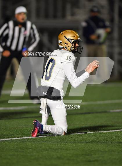 Thumbnail 2 in Mater Dei Catholic @ Helix photogallery.