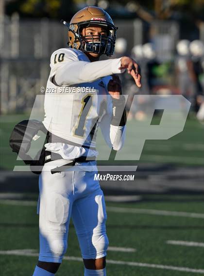 Thumbnail 3 in Mater Dei Catholic @ Helix photogallery.