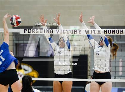 Thumbnail 1 in Presentation vs. Rancho Bernardo (CIF State D4 Final) photogallery.