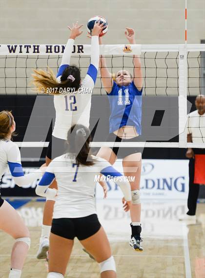 Thumbnail 1 in Presentation vs. Rancho Bernardo (CIF State D4 Final) photogallery.