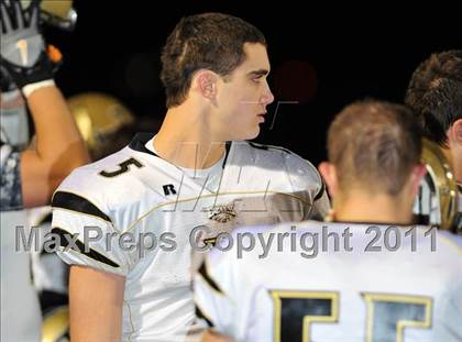 Thumbnail 1 in Darien vs Trumbull (FCIAC Final) photogallery.