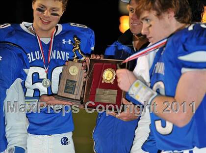 Thumbnail 2 in Darien vs Trumbull (FCIAC Final) photogallery.