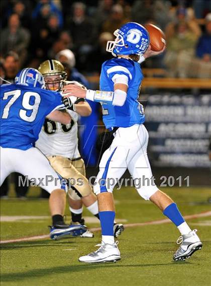 Thumbnail 2 in Darien vs Trumbull (FCIAC Final) photogallery.