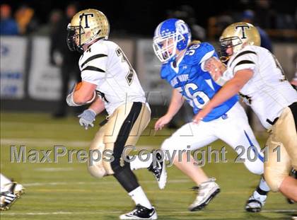 Thumbnail 1 in Darien vs Trumbull (FCIAC Final) photogallery.