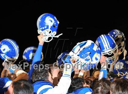 Thumbnail 1 in Darien vs Trumbull (FCIAC Final) photogallery.