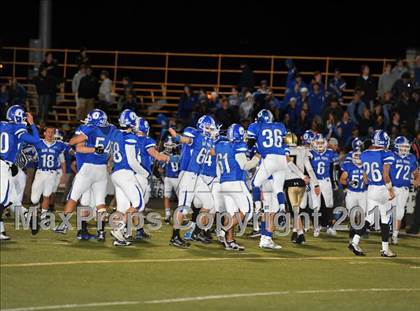 Thumbnail 2 in Darien vs Trumbull (FCIAC Final) photogallery.