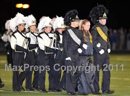 Thumbnail 2 in Darien vs Trumbull (FCIAC Final) photogallery.