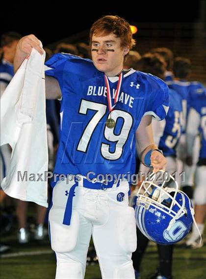 Thumbnail 3 in Darien vs Trumbull (FCIAC Final) photogallery.