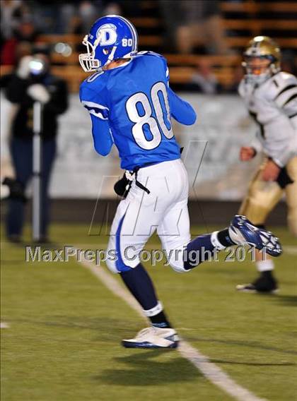 Thumbnail 3 in Darien vs Trumbull (FCIAC Final) photogallery.