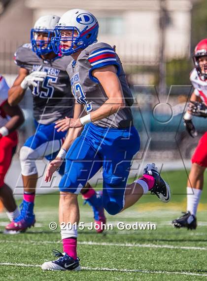 Thumbnail 2 in North Shore vs. Dickinson ( Region 3 6A D1 Quarterfinal) photogallery.
