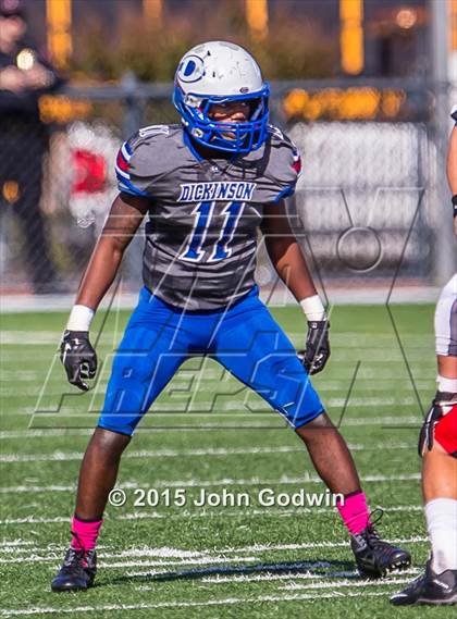 Thumbnail 3 in North Shore vs. Dickinson ( Region 3 6A D1 Quarterfinal) photogallery.