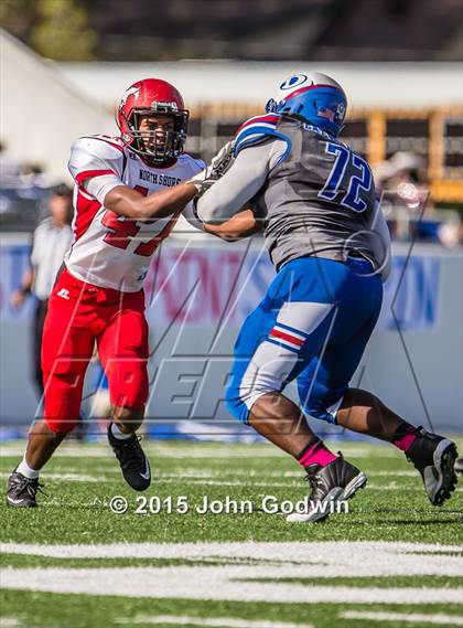 Thumbnail 1 in North Shore vs. Dickinson ( Region 3 6A D1 Quarterfinal) photogallery.