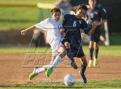 Thumbnail 3 in Damien vs Los Osos photogallery.
