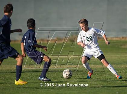 Thumbnail 2 in Damien vs Los Osos photogallery.