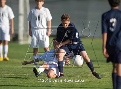 Thumbnail 1 in Damien vs Los Osos photogallery.